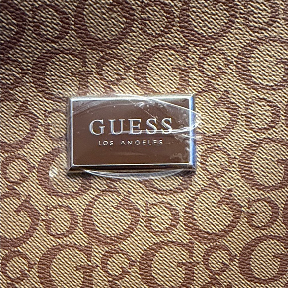 Guess Tan Monogram Lunch bag NWT - Picture 2 of 6